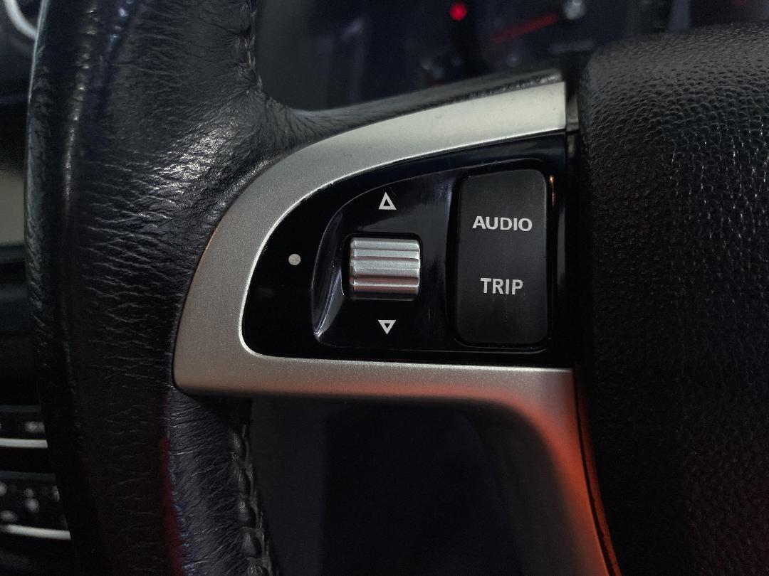 Photo '24' of Holden Commodore