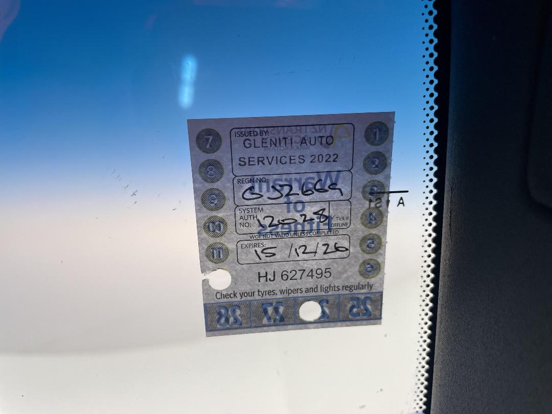 Photo '28' of Holden Commodore