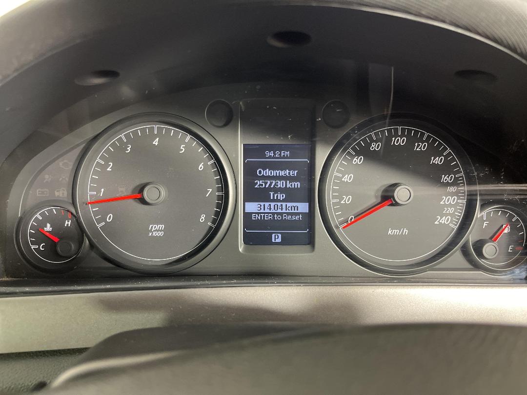 Photo '21' of Holden Commodore