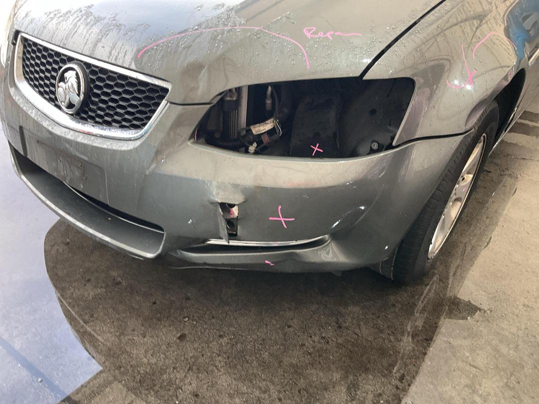 Photo '6' of Holden Commodore Omega