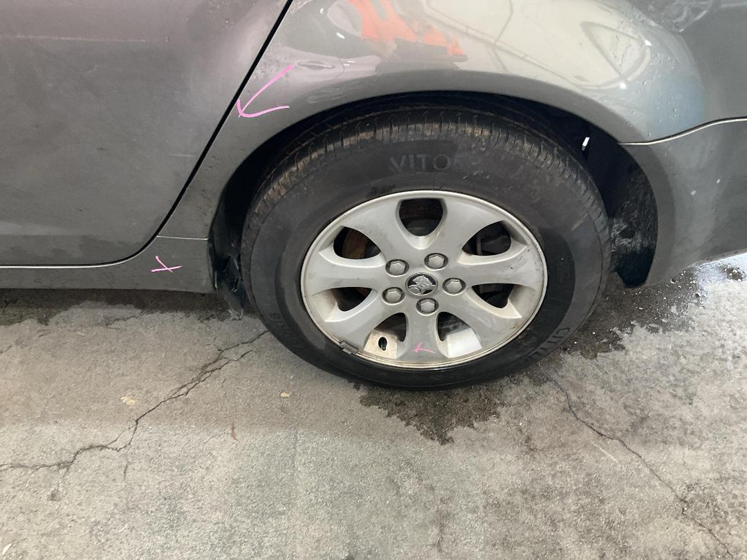 Photo '11' of Holden Commodore Omega