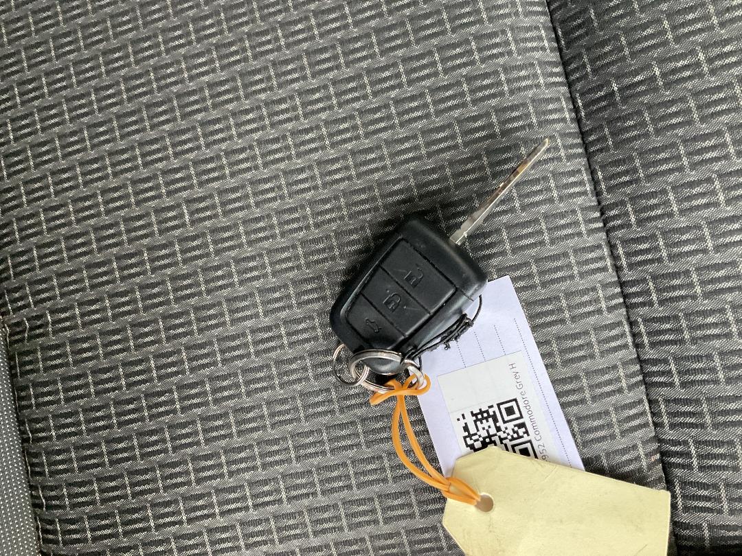 Photo '23' of Holden Commodore Omega