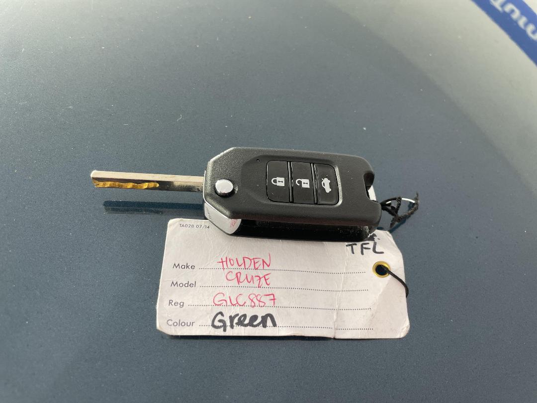 Photo '22' of Holden Cruze Photo '22' of Holden Cruze