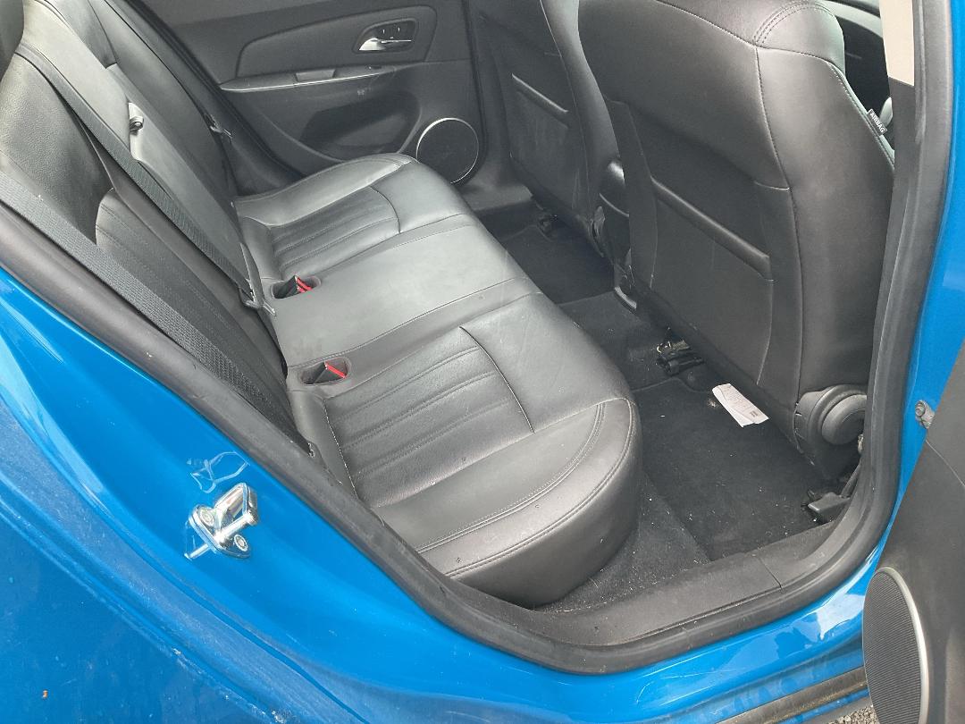 Photo '12' of Holden Cruze CDX HB Photo '12' of Holden Cruze CDX HB