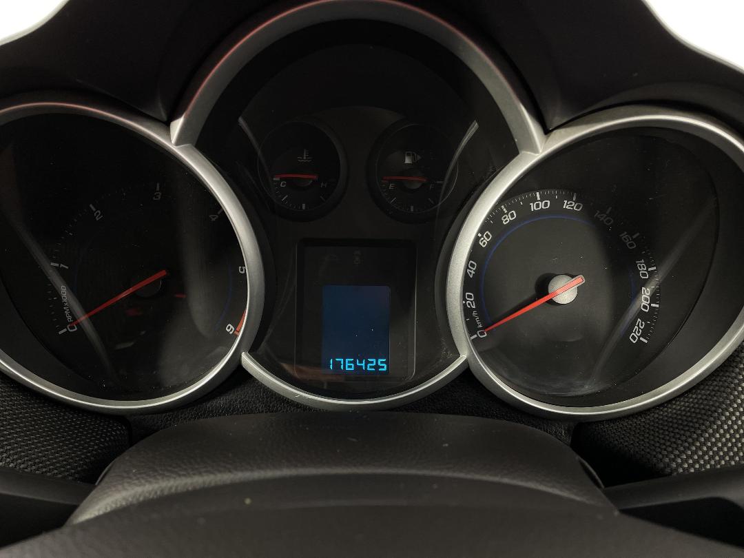 Photo '21' of Holden Cruze Photo '21' of Holden Cruze