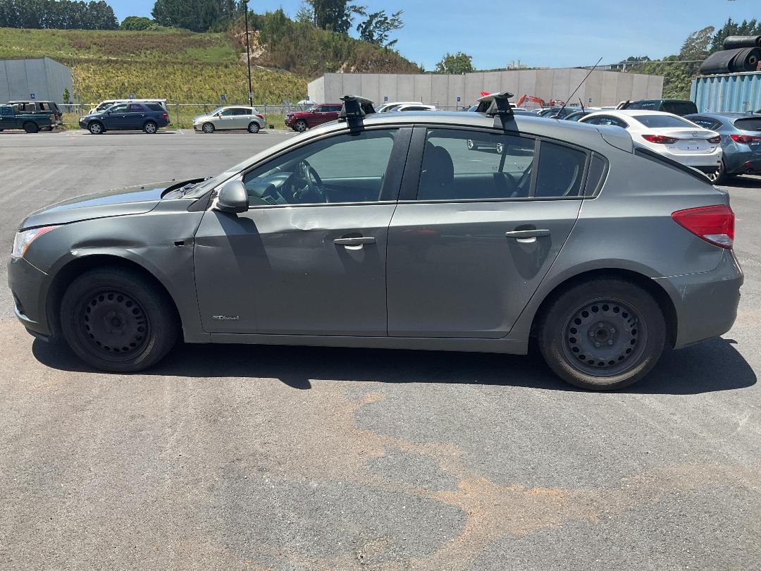 Photo '6' of Holden Cruze CD HB TD Photo '6' of Holden Cruze CD HB TD