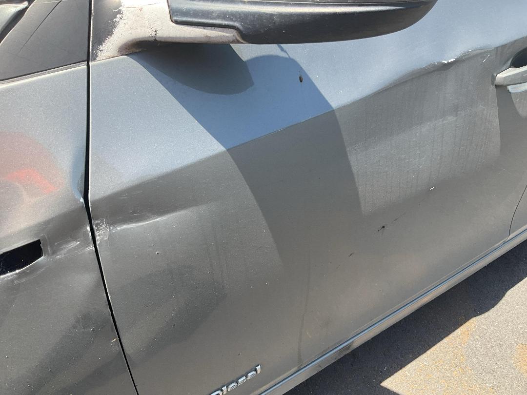 Photo '15' of Holden Cruze CD HB TD Photo '15' of Holden Cruze CD HB TD