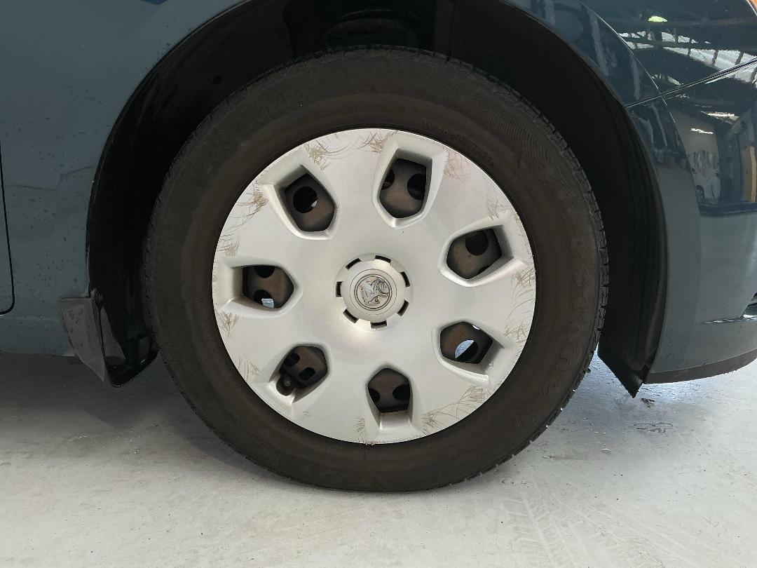 Photo '9' of Holden Cruze