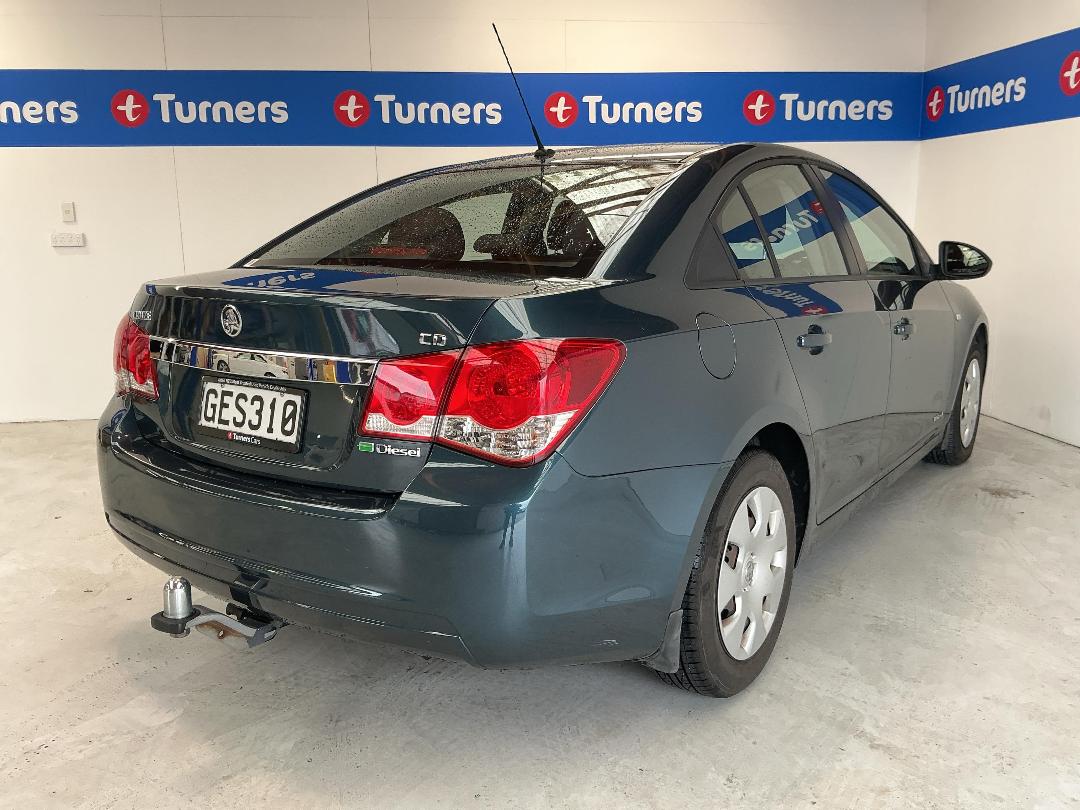 Photo '7' of Holden Cruze