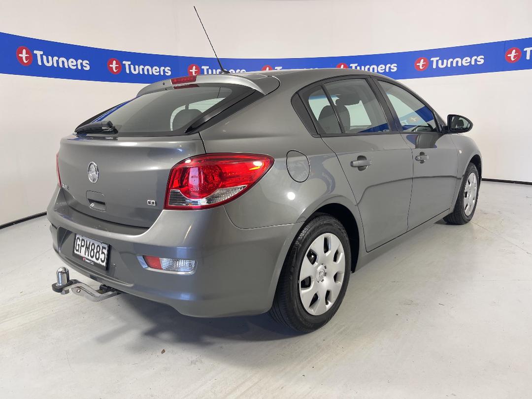 Photo '7' of Holden Cruze