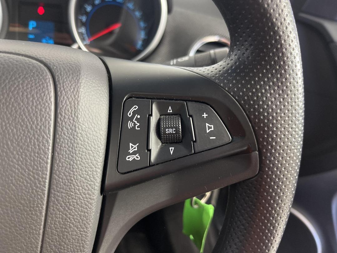 Photo '23' of Holden Cruze