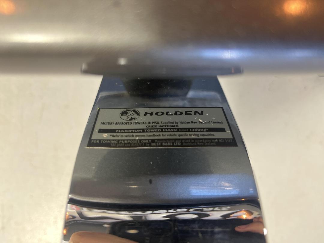 Photo '29' of Holden Cruze