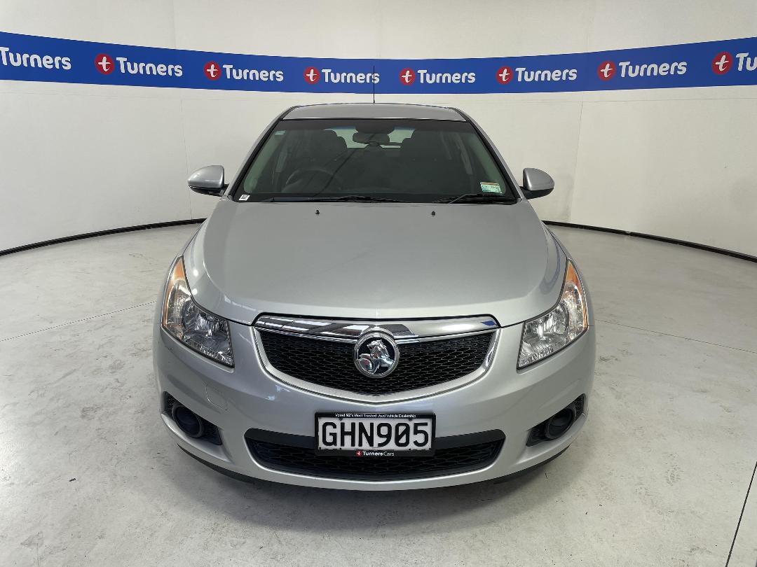 Photo '2' of Holden Cruze