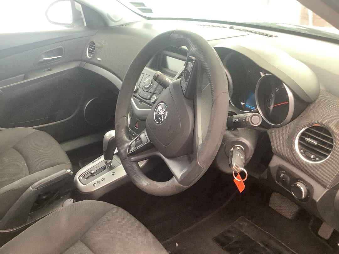 Photo '13' of Holden Cruze CD HB TD