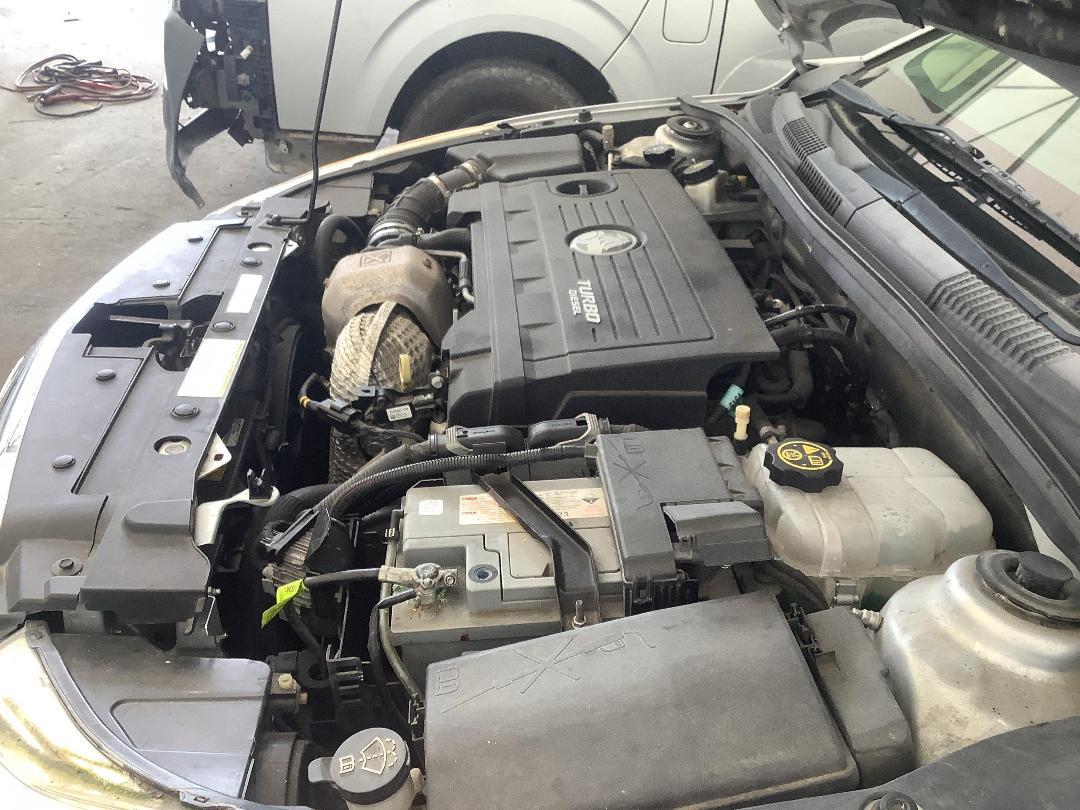 Photo '20' of Holden Cruze CD HB TD