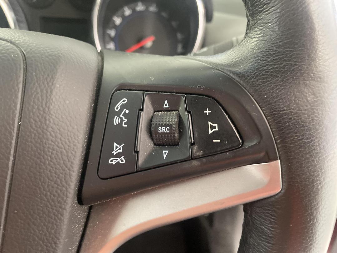 Photo '26' of Holden Cruze