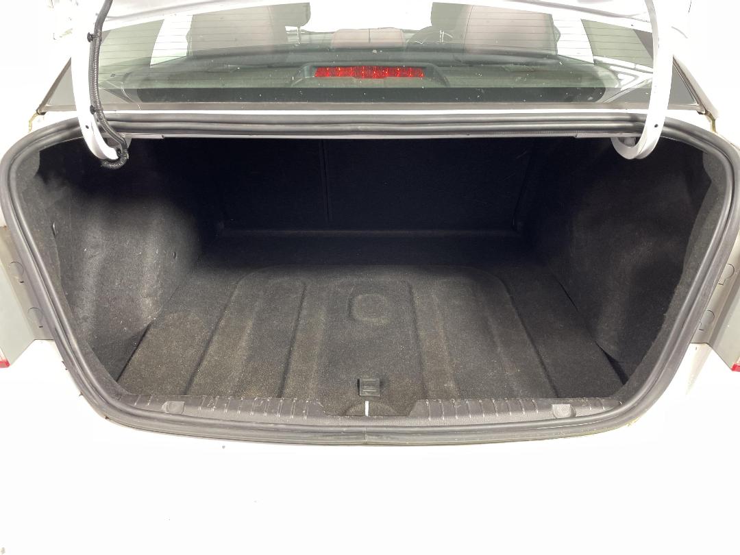 Photo '14' of Holden Cruze Photo '14' of Holden Cruze