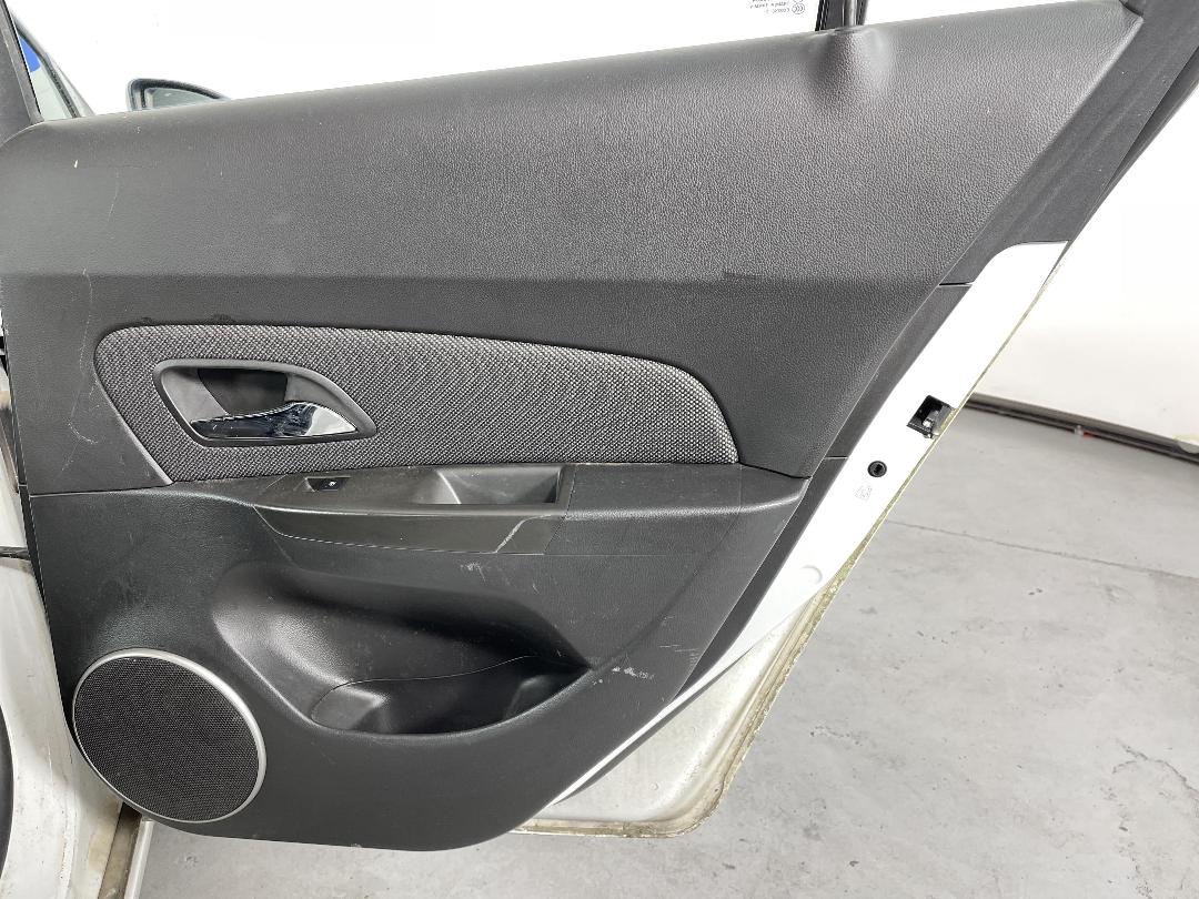 Photo '19' of Holden Cruze Photo '19' of Holden Cruze