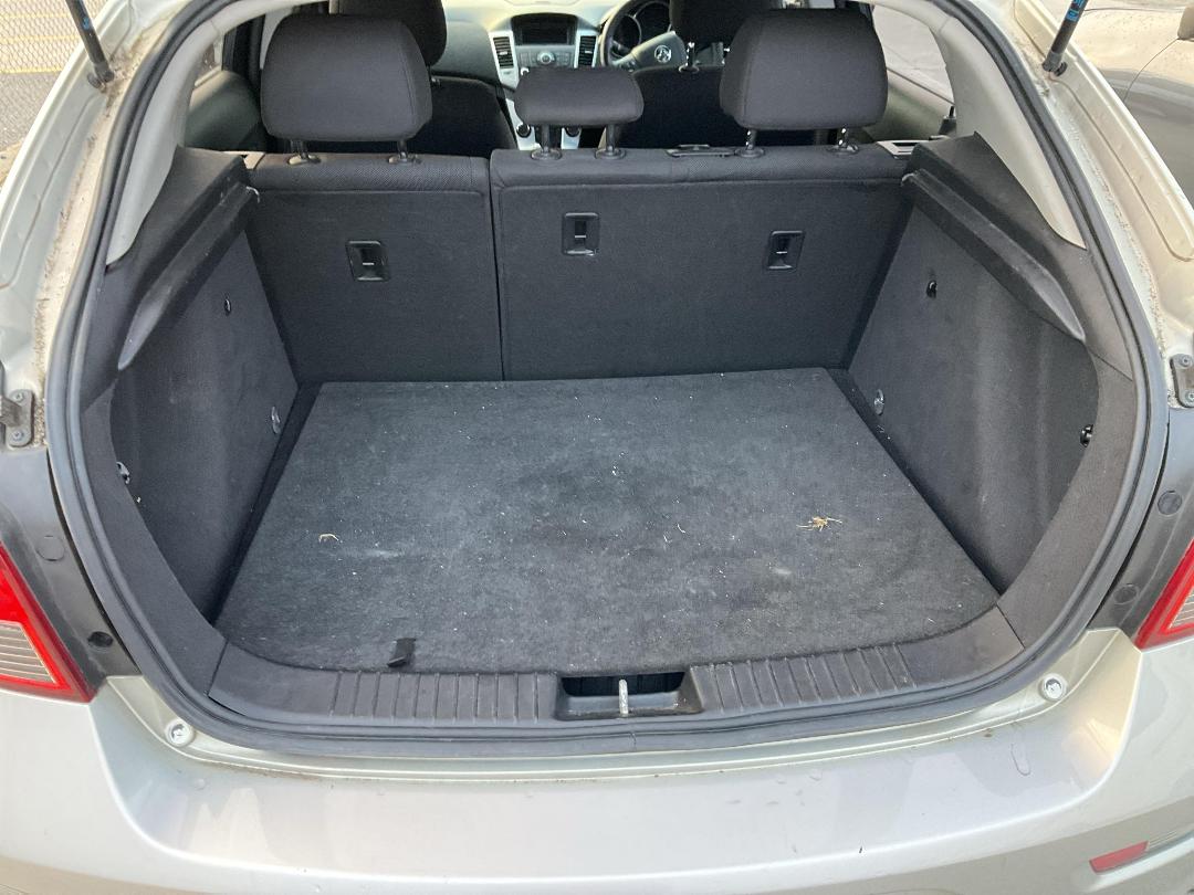 Photo '17' of Holden Cruze CD HB Photo '17' of Holden Cruze CD HB