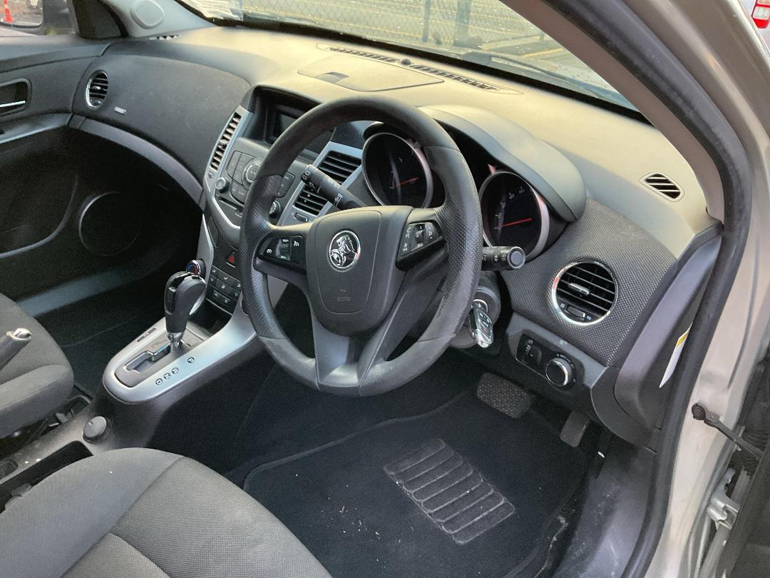 Photo '24' of Holden Cruze CD HB Photo '24' of Holden Cruze CD HB