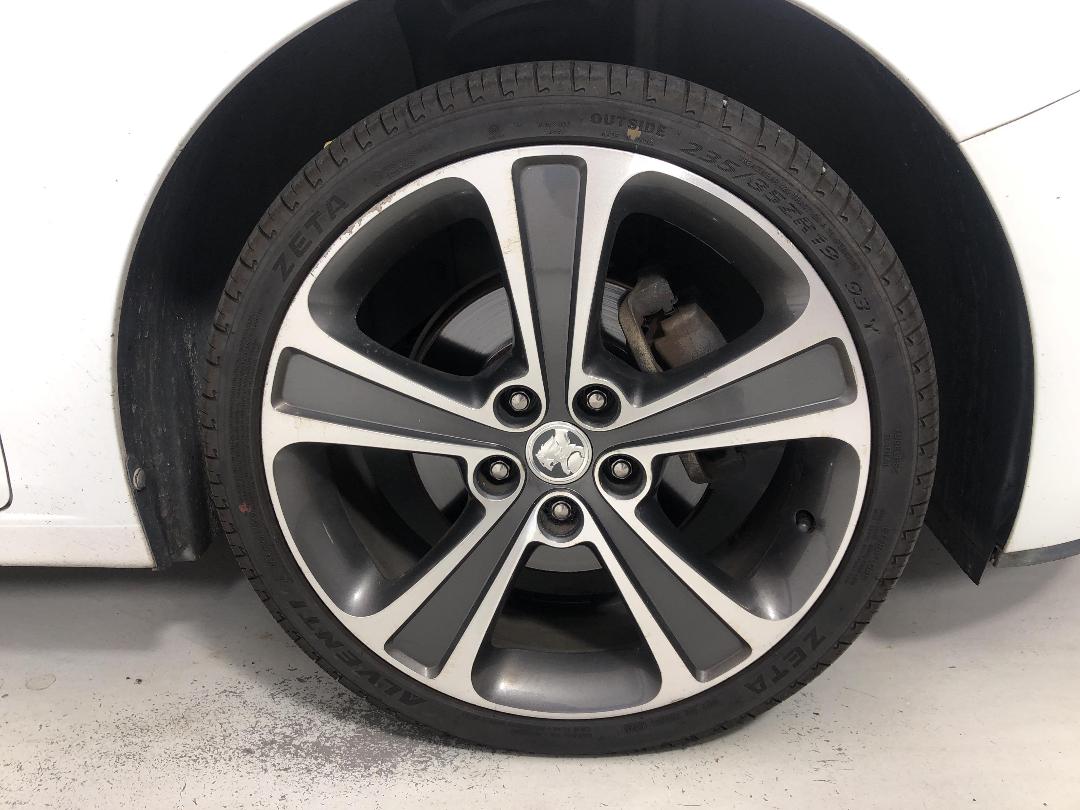 Photo '2' of Holden Cruze CD TD