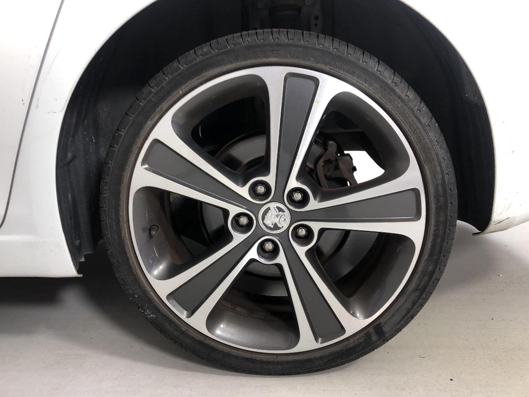 Photo '11' of Holden Cruze CD TD