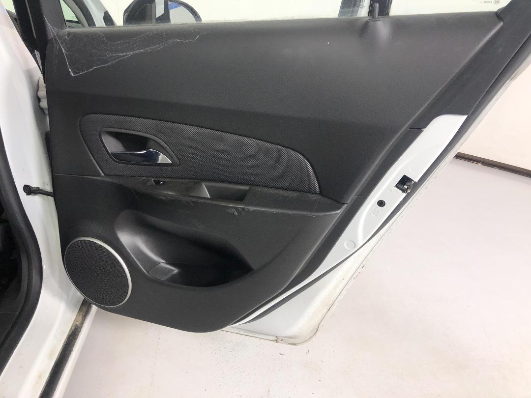 Photo '17' of Holden Cruze CD TD