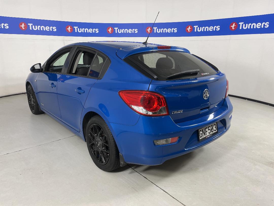 Photo '5' of Holden Cruze