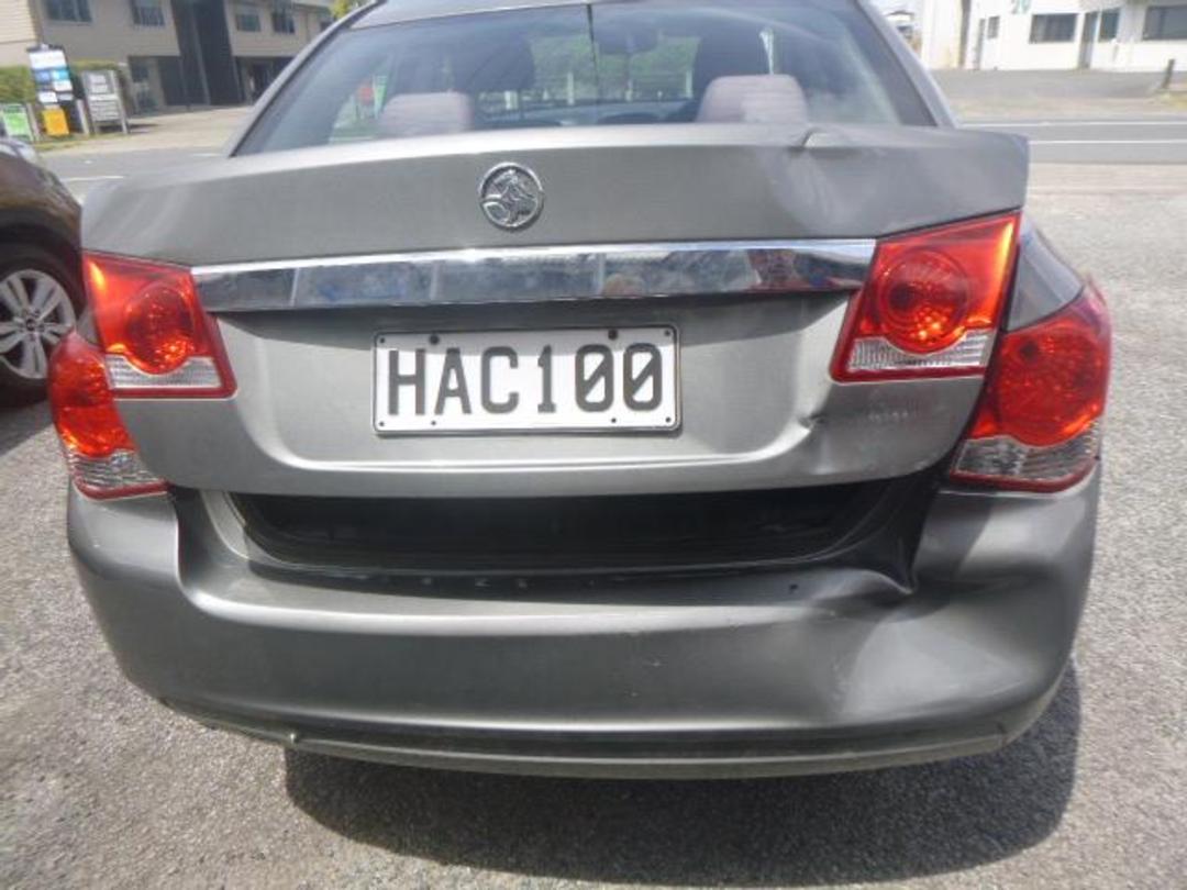 Photo '4' of Holden Cruze CD