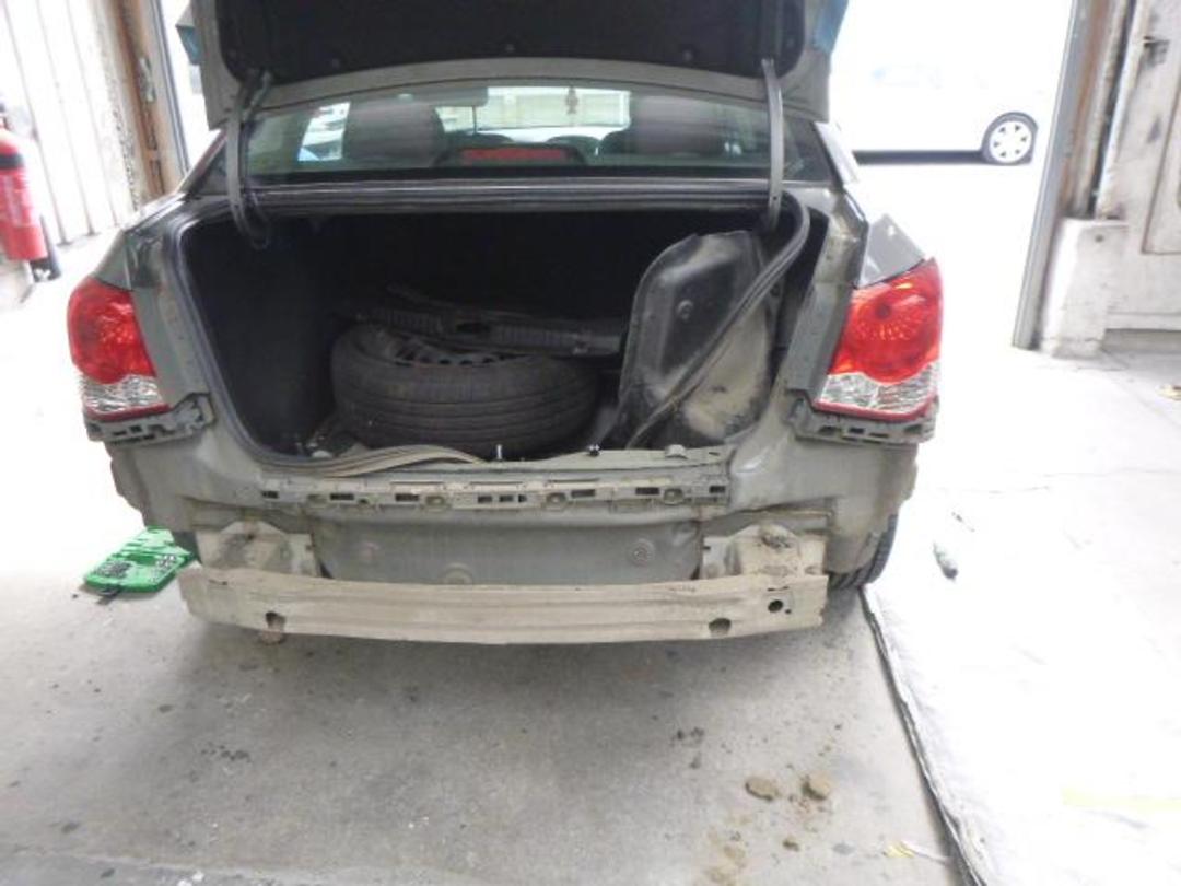 Photo '8' of Holden Cruze CD