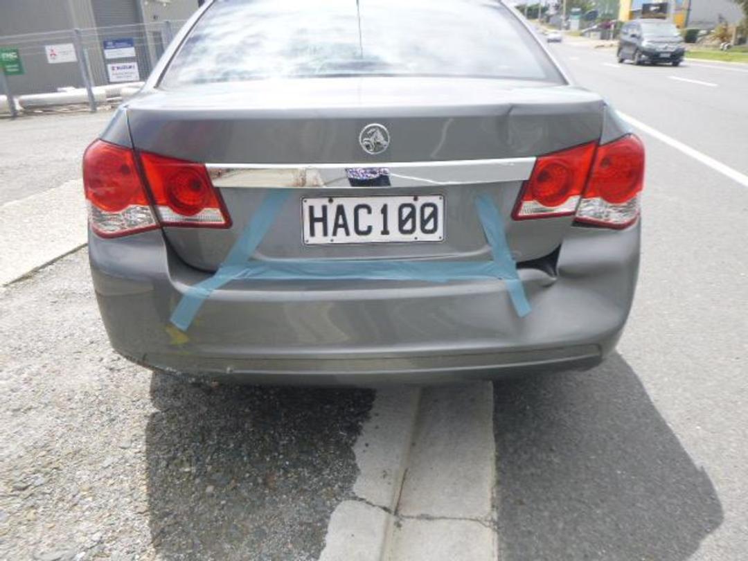 Photo '11' of Holden Cruze CD