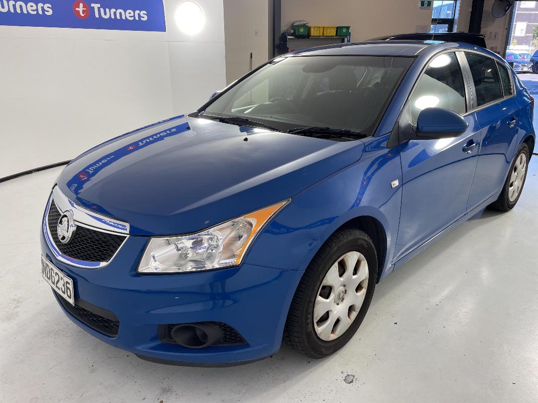 Photo '4' of Holden Cruze