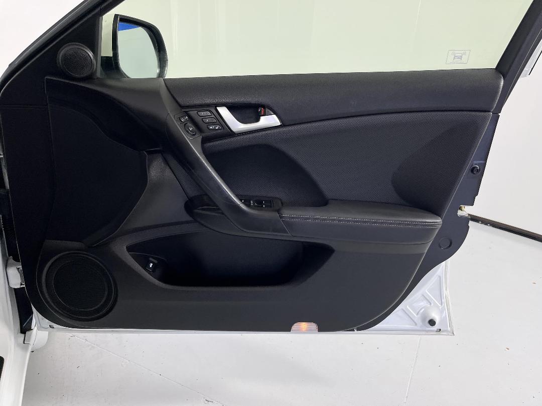 Photo '15' of Honda Accord Photo '15' of Honda Accord