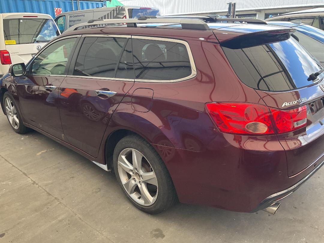 Photo '4' of Honda Accord Euro Tourer Leather Photo '4' of Honda Accord Euro Tourer Leather