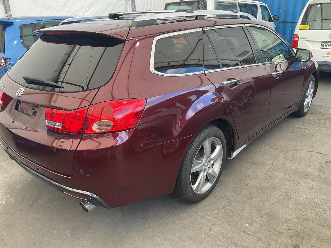 Photo '6' of Honda Accord Euro Tourer Leather Photo '6' of Honda Accord Euro Tourer Leather