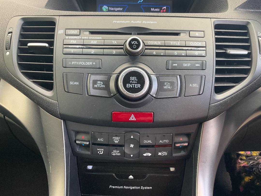 Photo '10' of Honda Accord Euro Tourer Leather Photo '10' of Honda Accord Euro Tourer Leather