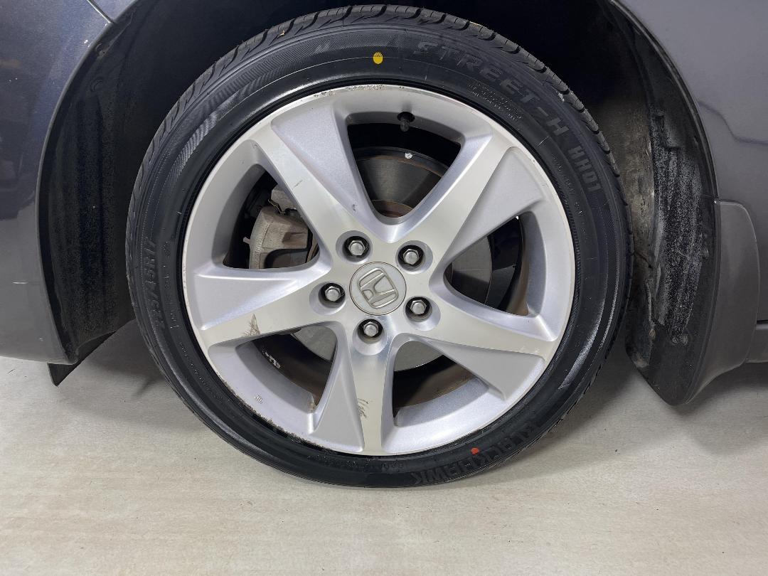 Photo '10' of Honda Accord Photo '10' of Honda Accord