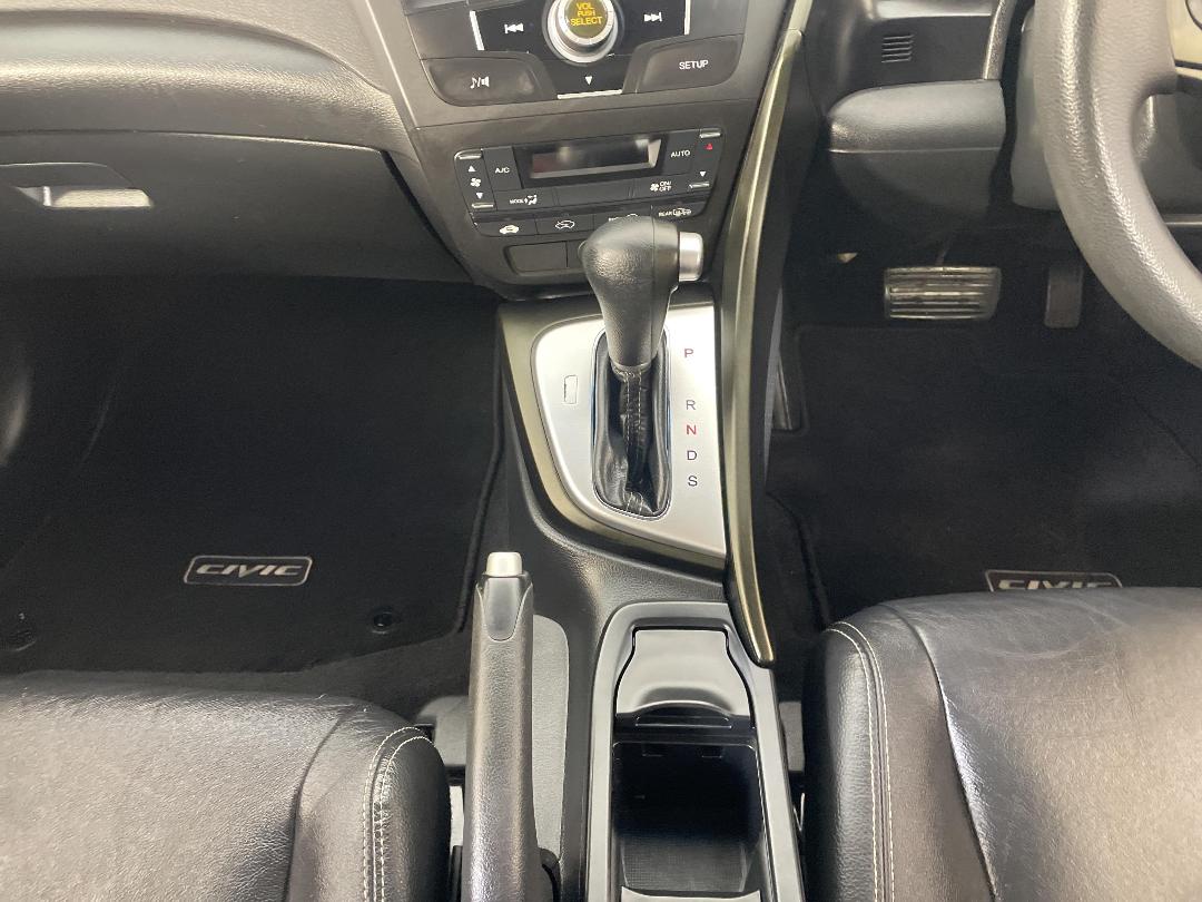 Photo '18' of Honda Civic