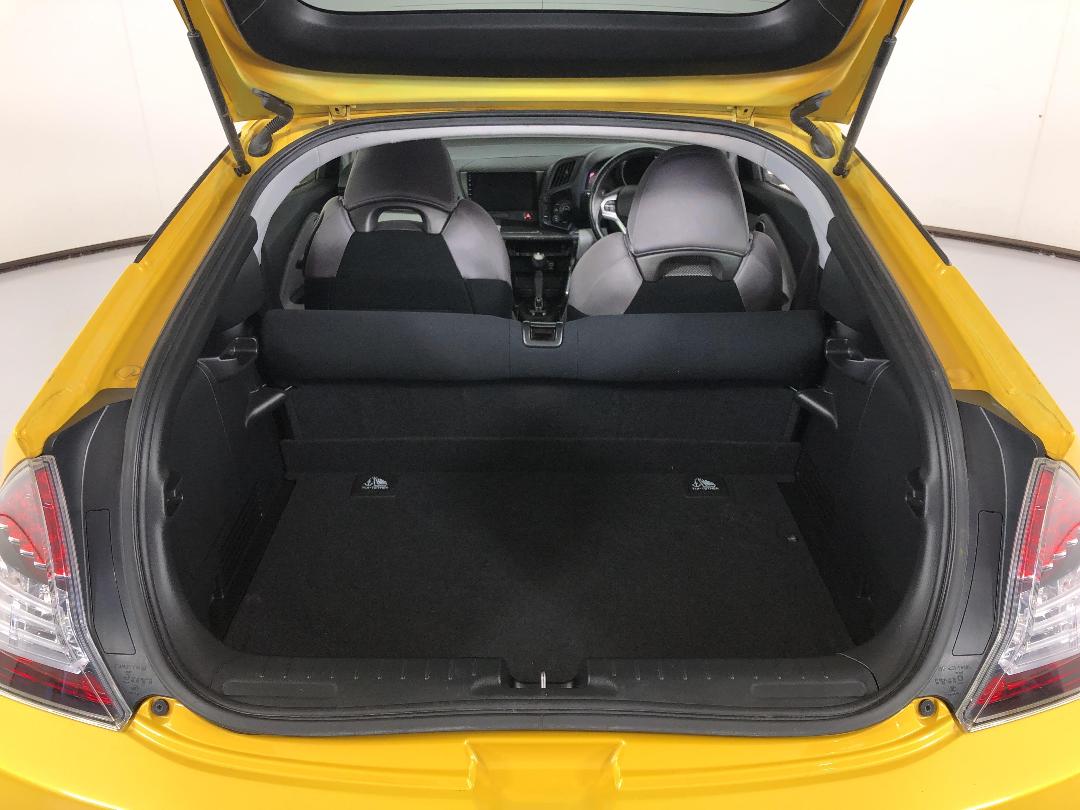 Photo '14' of Honda CR-Z Photo '14' of Honda CR-Z