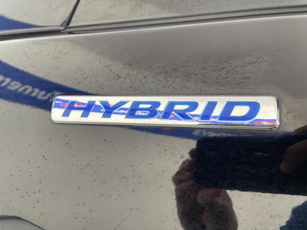 Photo '27' of Honda FIT Hybrid