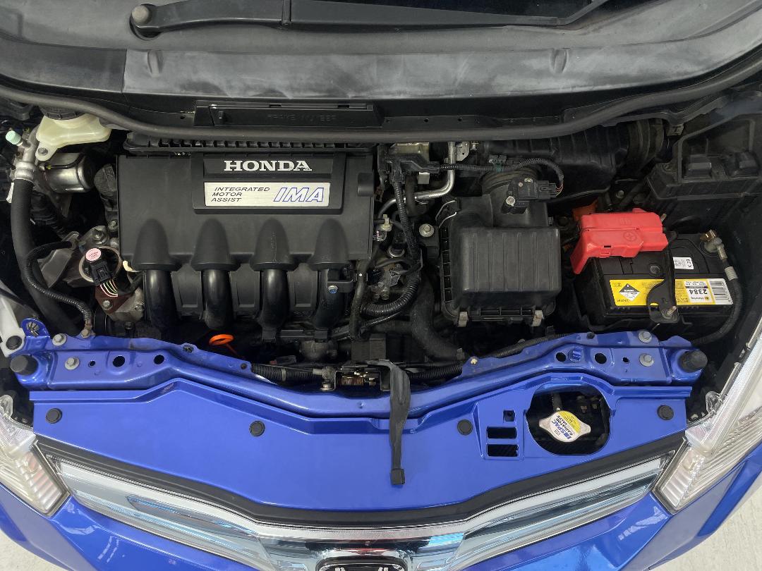 Photo '13' of Honda FIT