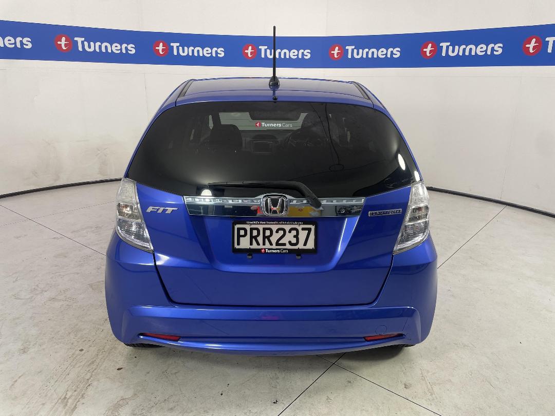 Photo '6' of Honda FIT