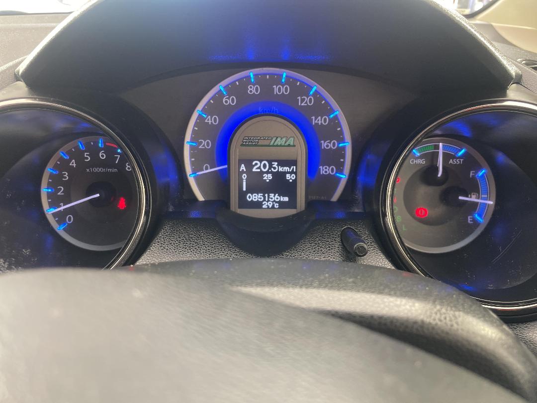 Photo '21' of Honda FIT