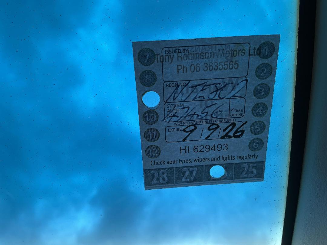 Photo '19' of Honda FIT Photo '19' of Honda FIT