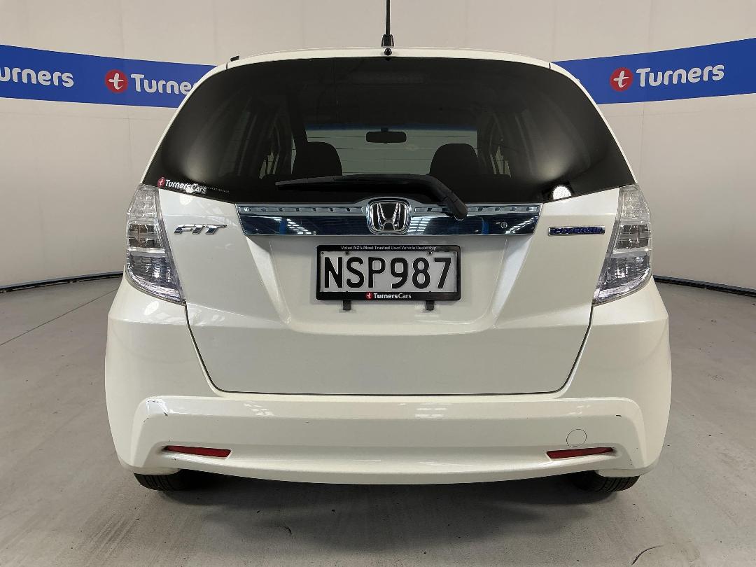 Photo '6' of Honda FIT