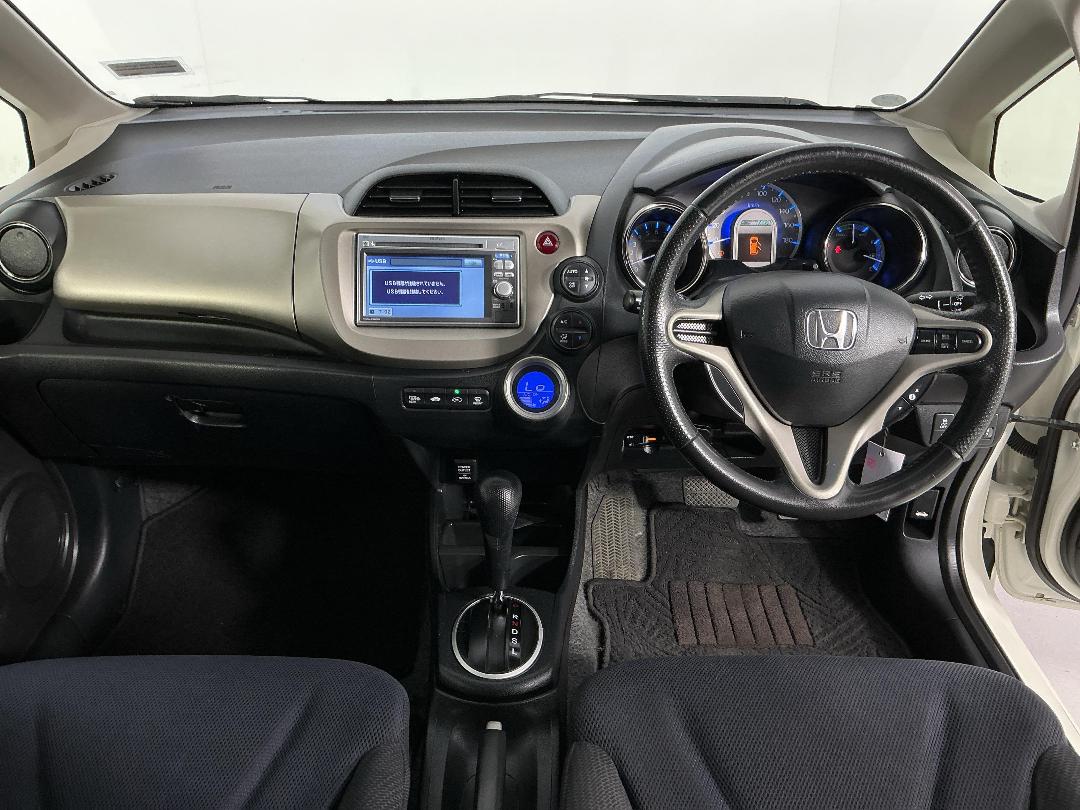 Photo '17' of Honda FIT