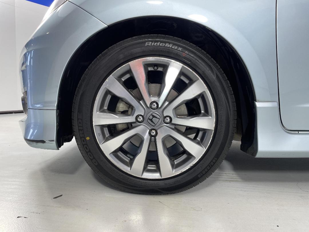 Photo '10' of Honda FIT