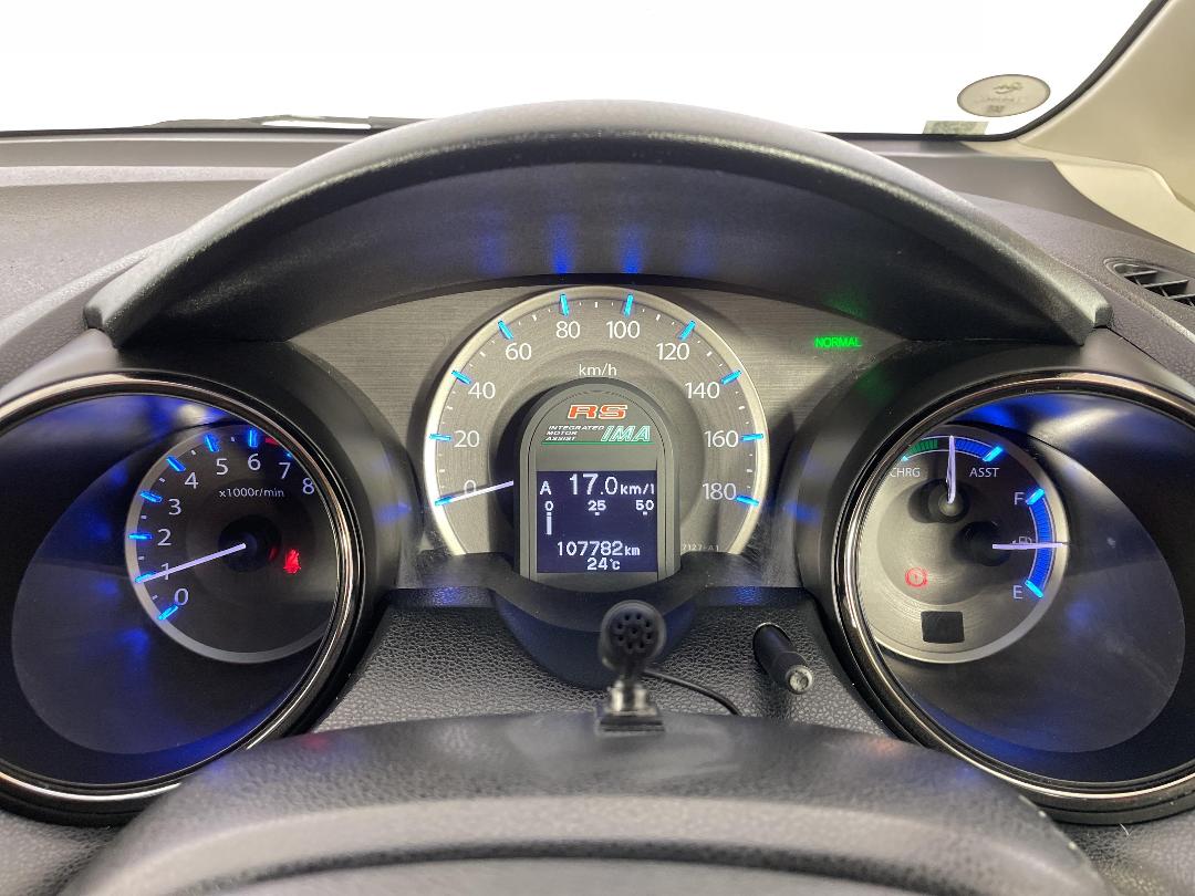 Photo '21' of Honda FIT