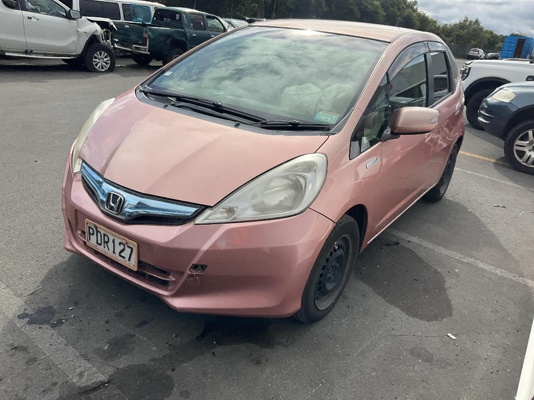 Photo '2' of Honda FIT Photo '2' of Honda FIT