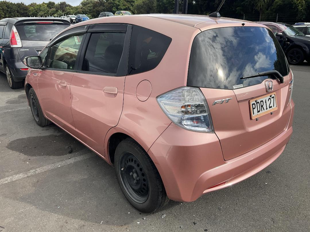 Photo '3' of Honda FIT Photo '3' of Honda FIT